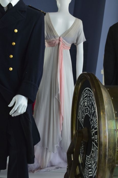 titanic rose costumes