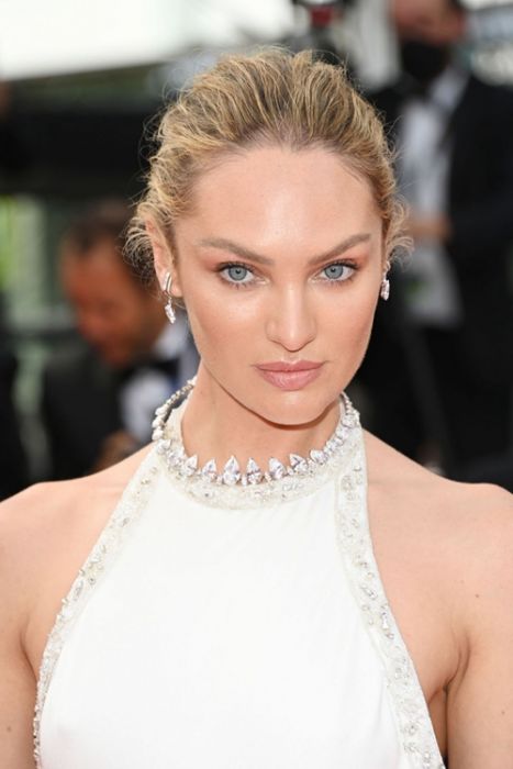 Candice Swanepoel White Lace Dress Victoria's Secret After Party